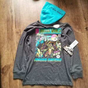 Jurassic World Long Sleeve Tshirt and hat (toque)